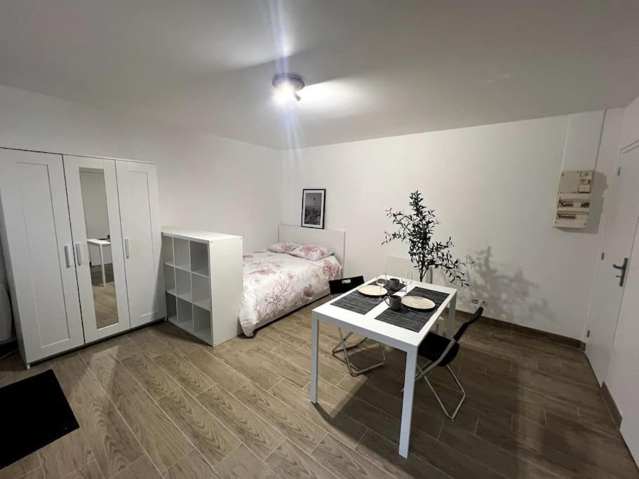Appartement Proche Tramway Vitry-sur-Seine Exterior foto
